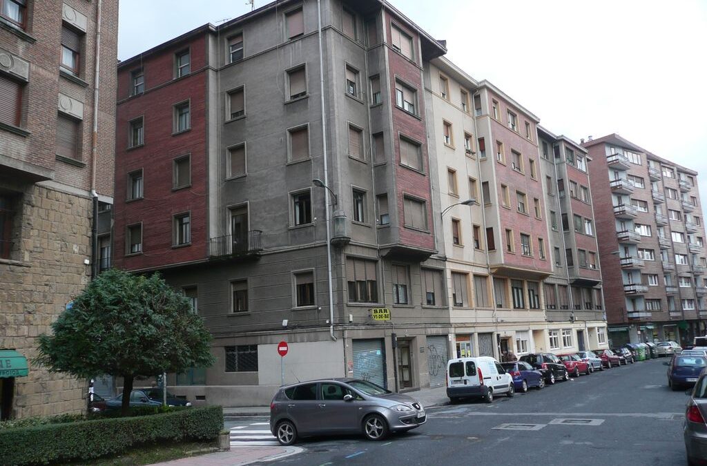El Departamento de Vivienda compra los antiguos pisos de la residencia sacerdotal para alquiler social