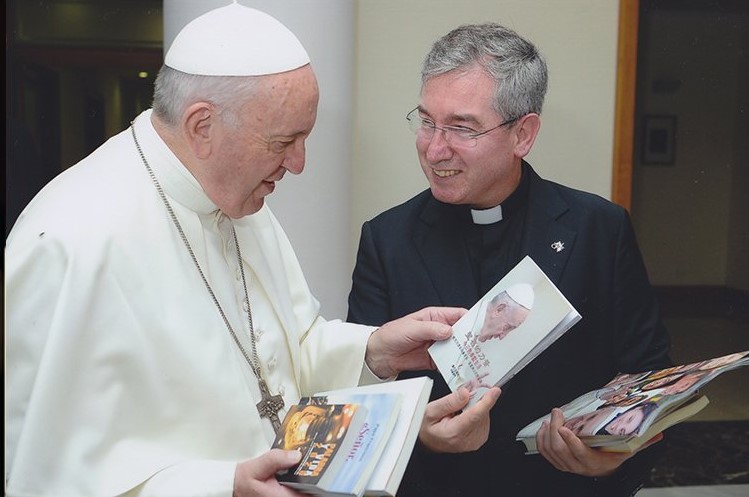 Fernando Prado con el Papa