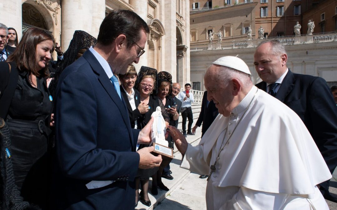El Papa agradece a la Hospitalidad de Lourdes la labor que realizan