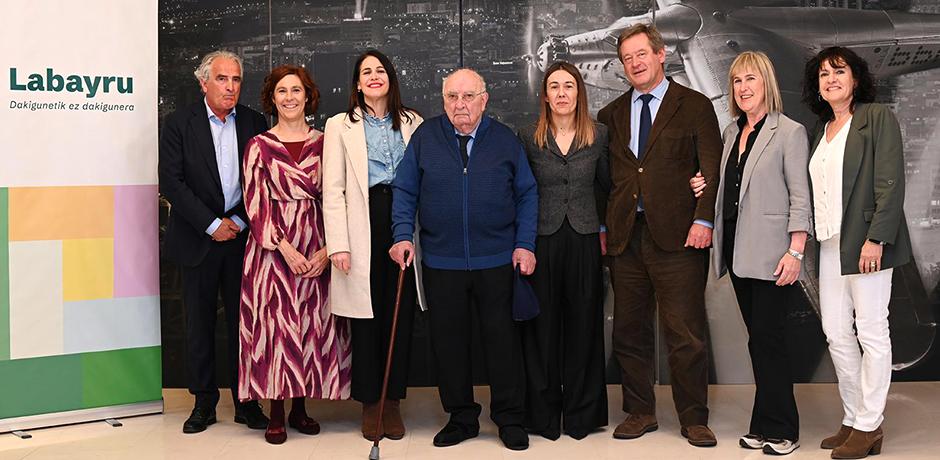 «La Euskal Biblioteka está viva gracias a la colaboración de muchas personas»
