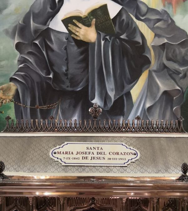 Jesusen Mirabeen fundatzailea altarara goratu ebeneko 25. urteurrena