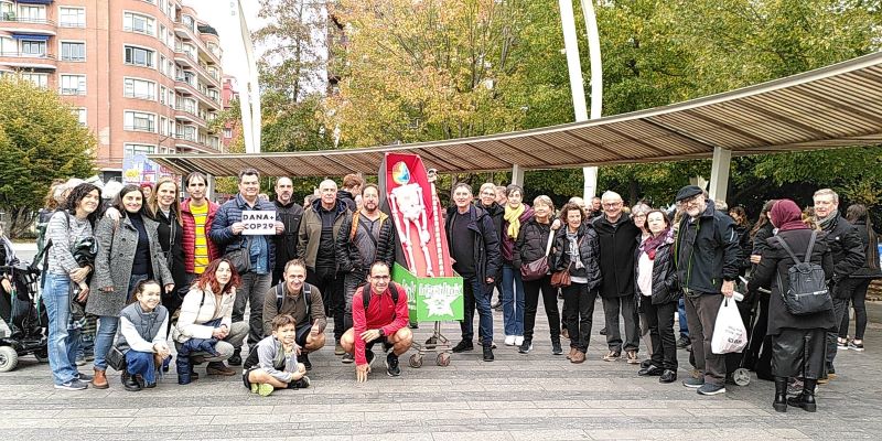 EKO-ACG y HOAC en la concentración de Alianza por el Clima «Aldaketaldia»