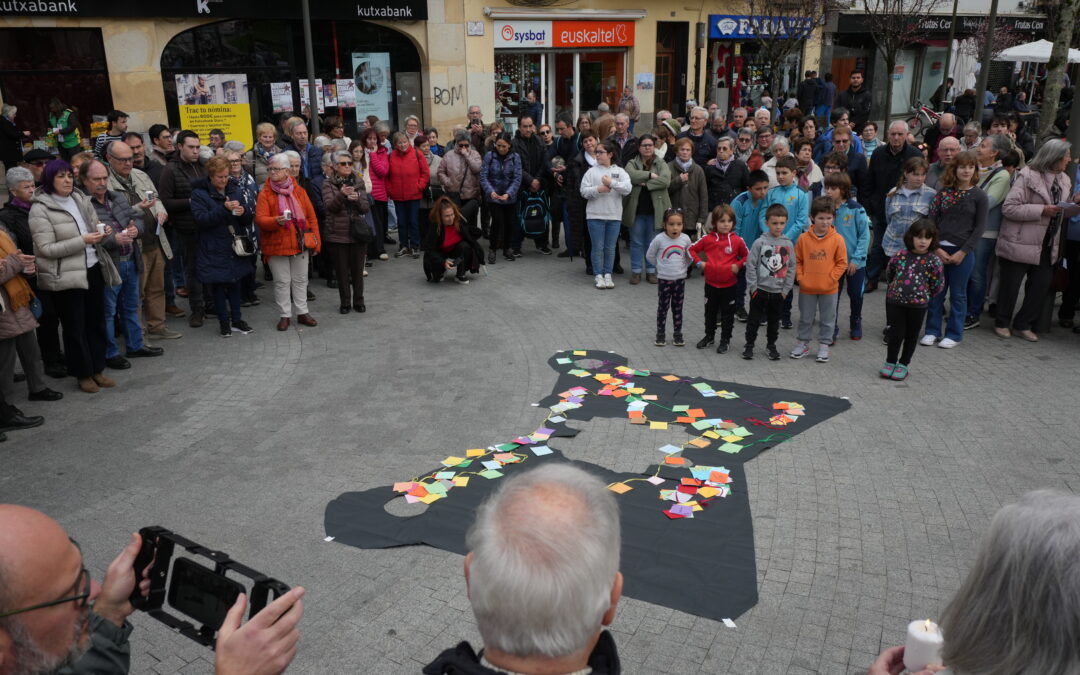 Ecos de la jornada por la paz de Gernika