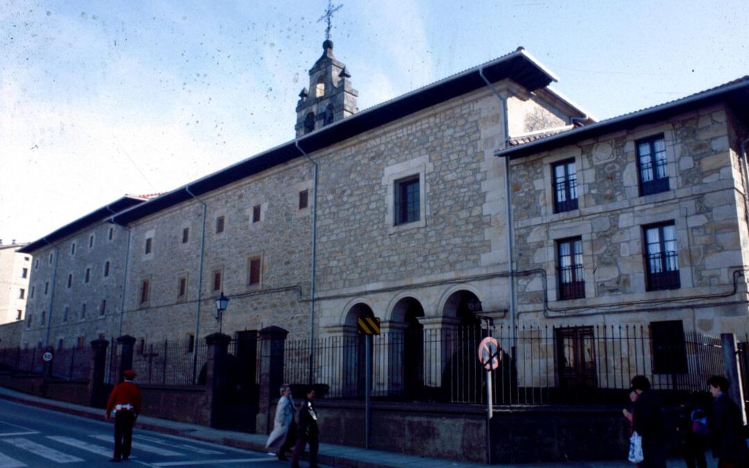 Monja domingotarren Elorrioko komentuaren 325. urteurrena