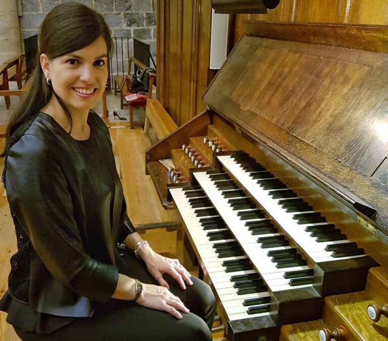 Concierto de órgano a favor de Caritas Bizkaia, en El Carmen de Indautxu