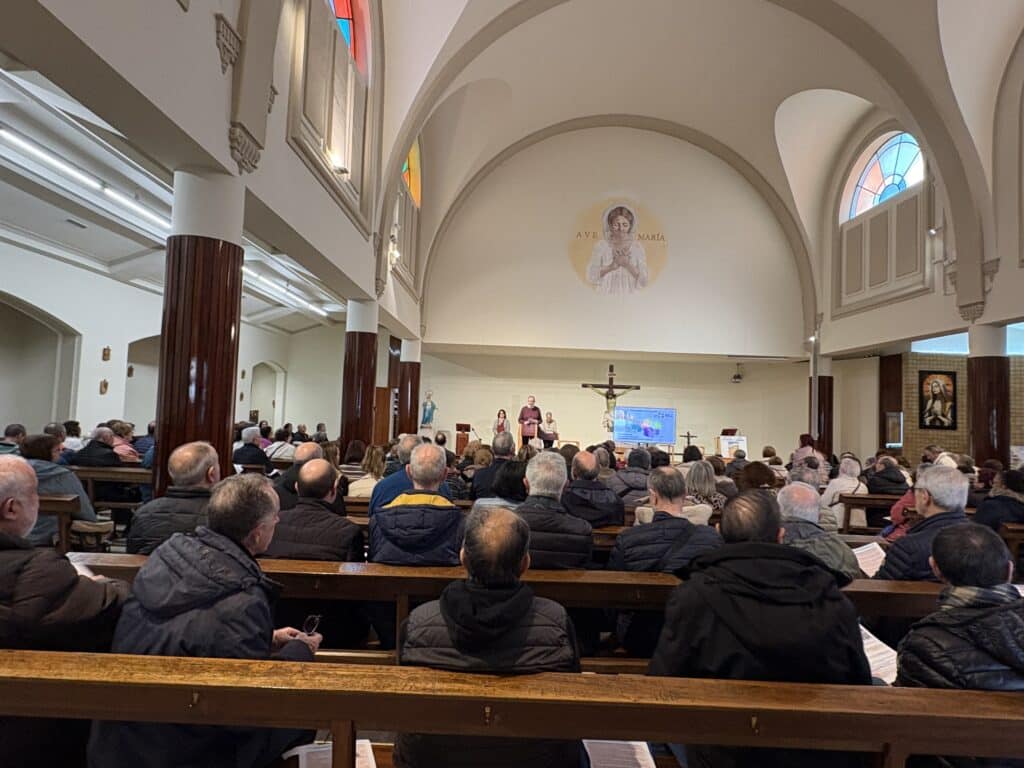 Sinodoari buruzko batzarra I. eta II. bikaritzetan