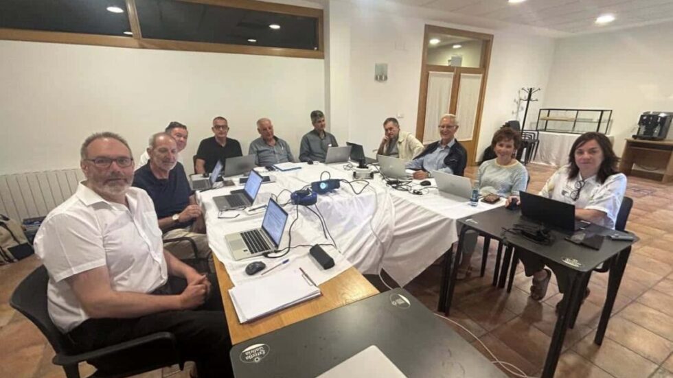 Imagen de la primera jornada del Consejo Episcopal, ayer en Urkiola. Hoy se incorporarán las personas que a partir del póximo curso formarán parte del mismo.