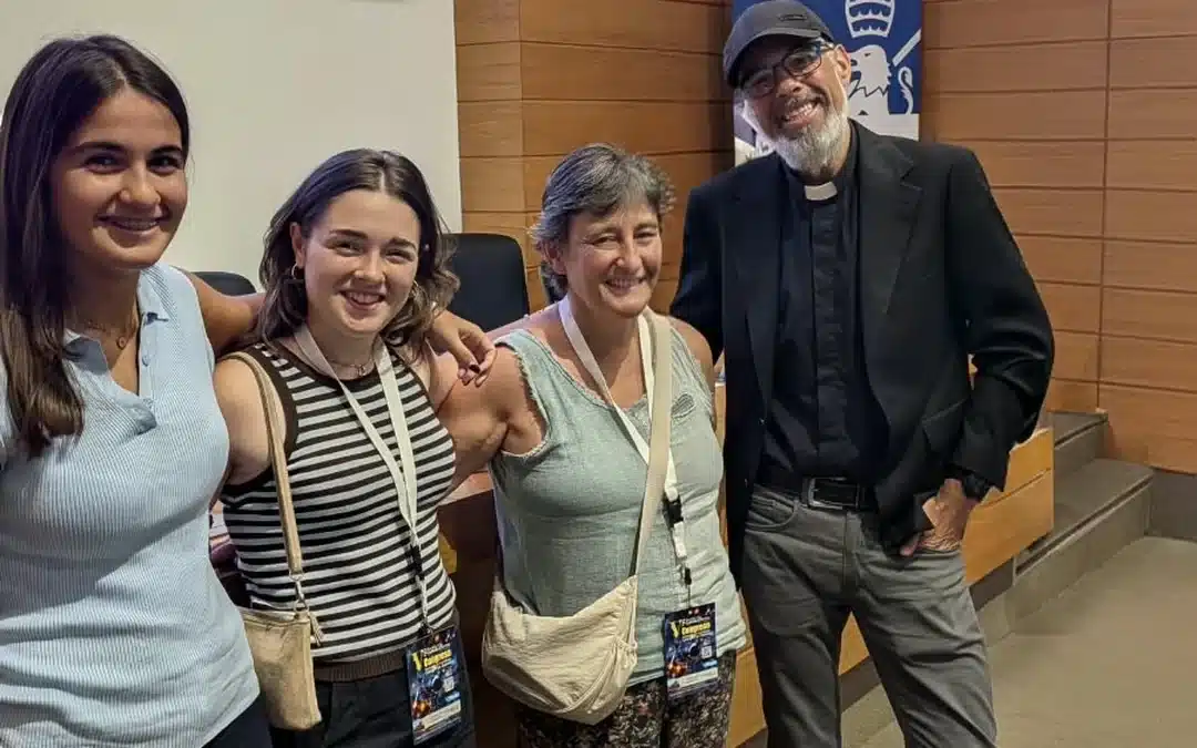 Alumnas del colegio El Carmen, finalistas en un congreso sobre ciencia y fe