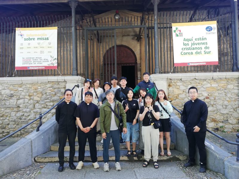 Católicos de Corea del Sur en Mundaka