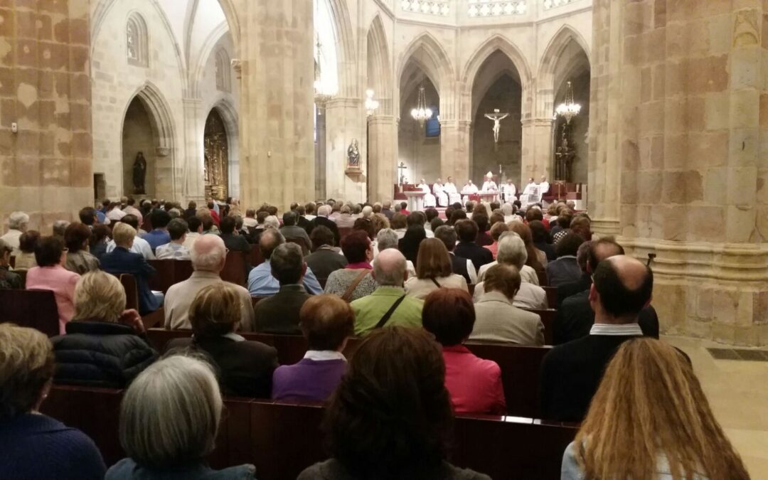 “Debemos pasar de una Iglesia que ofrece servicios a una Iglesia abierta”