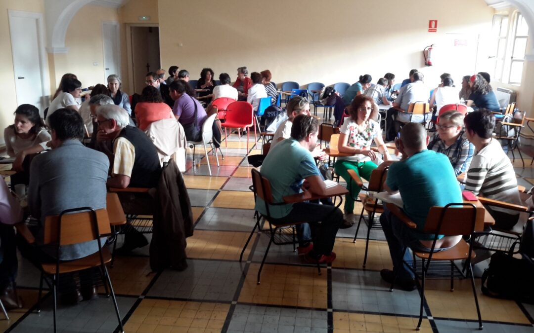La familia, tema central de un world café organizado por la HOAC