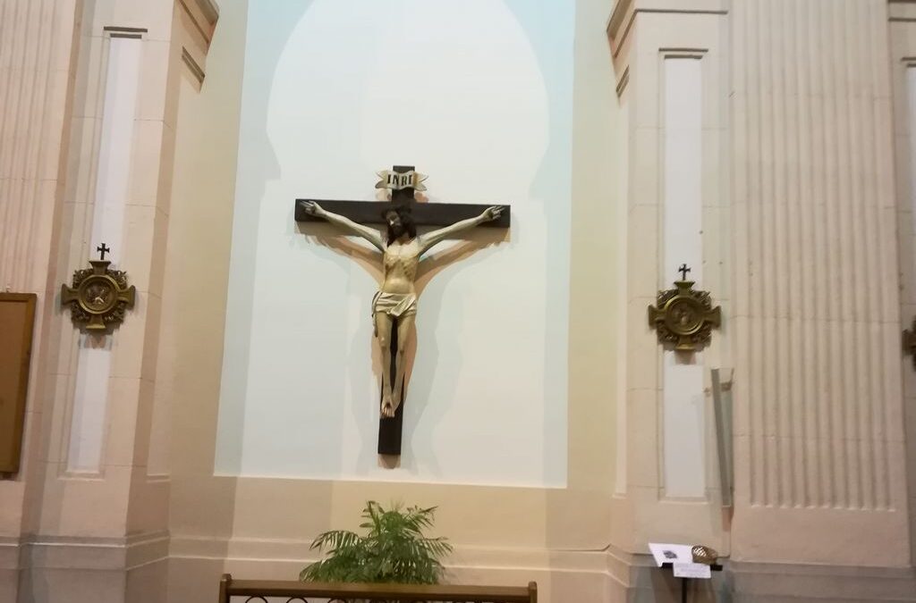 La imagen del Cristo Crucificado, de Retuerto, ha sido restaurada por donaciones de la feligresía