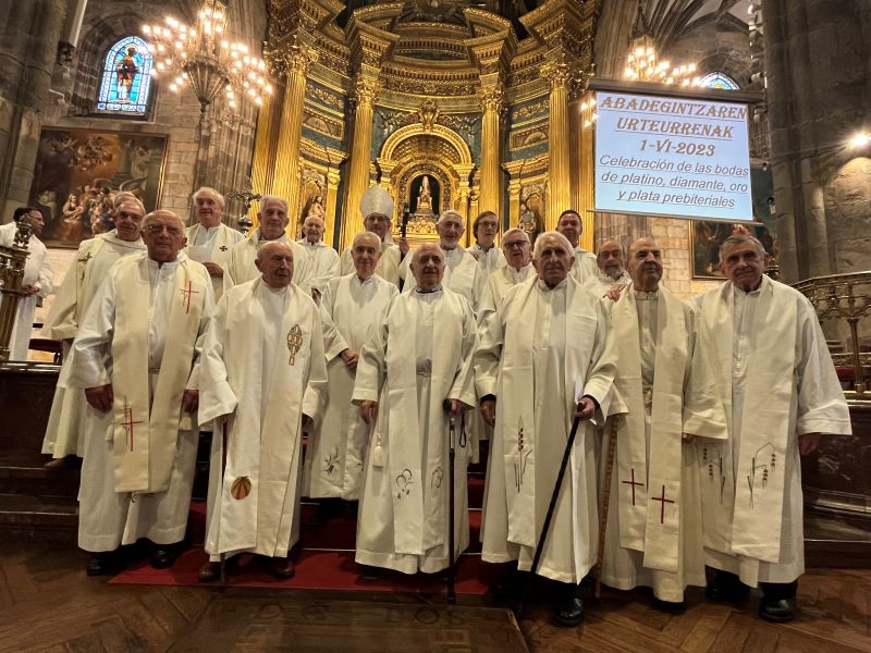 Galería de imágenes de los aniversarios sacerdotales
