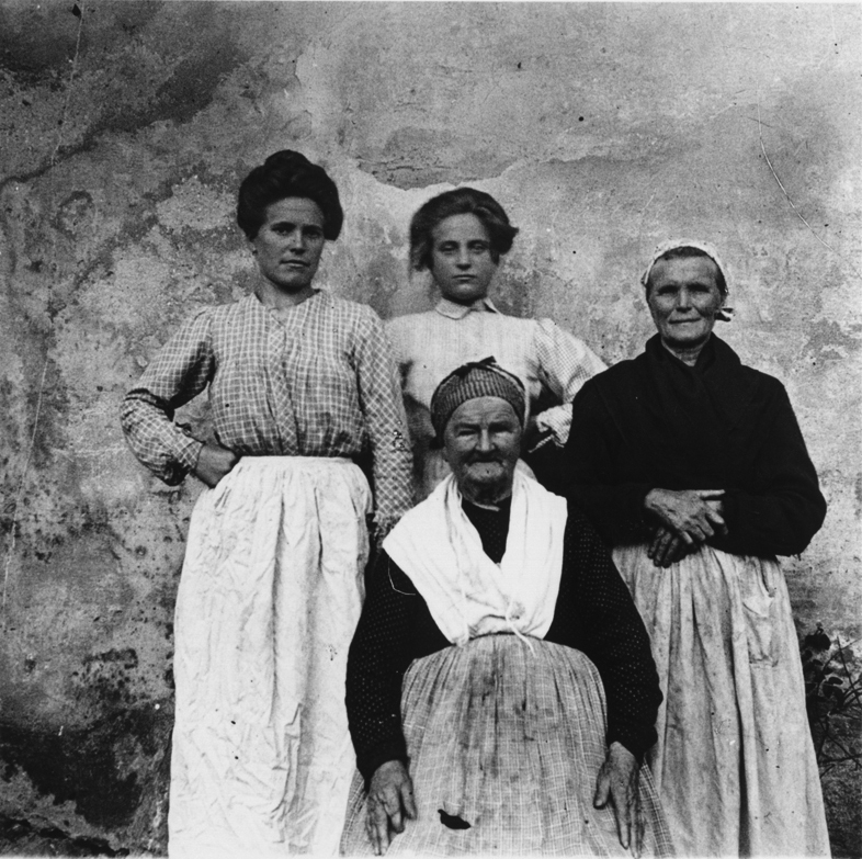 Mujeres vascas de 1900
