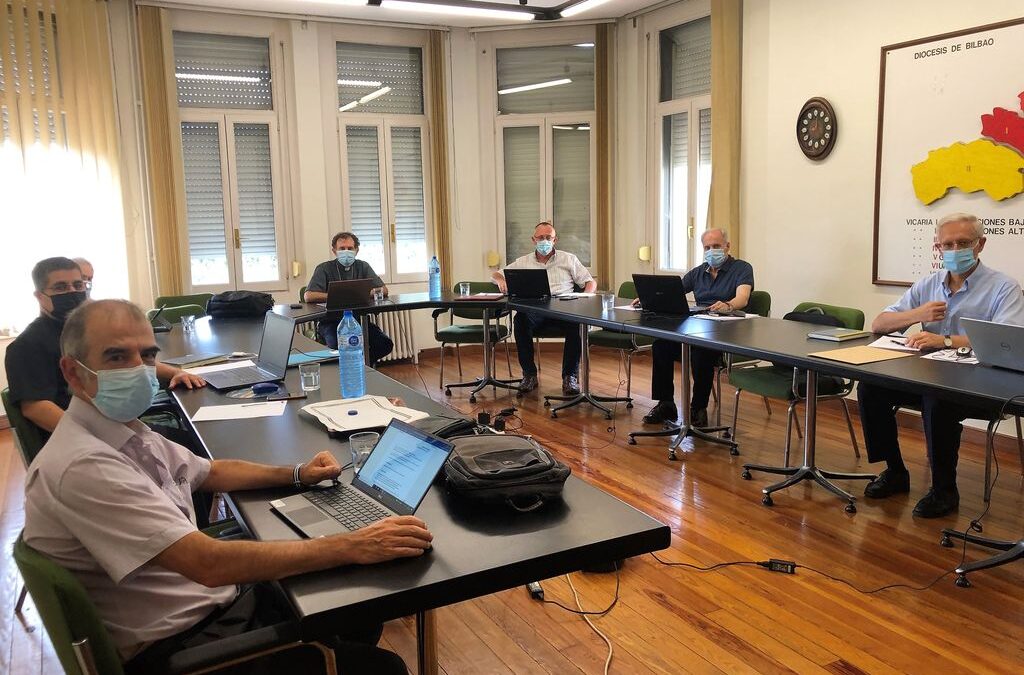 Primera reunión del curso del Consejo Episcopal con Mons. Segura como obispo de Bilbao