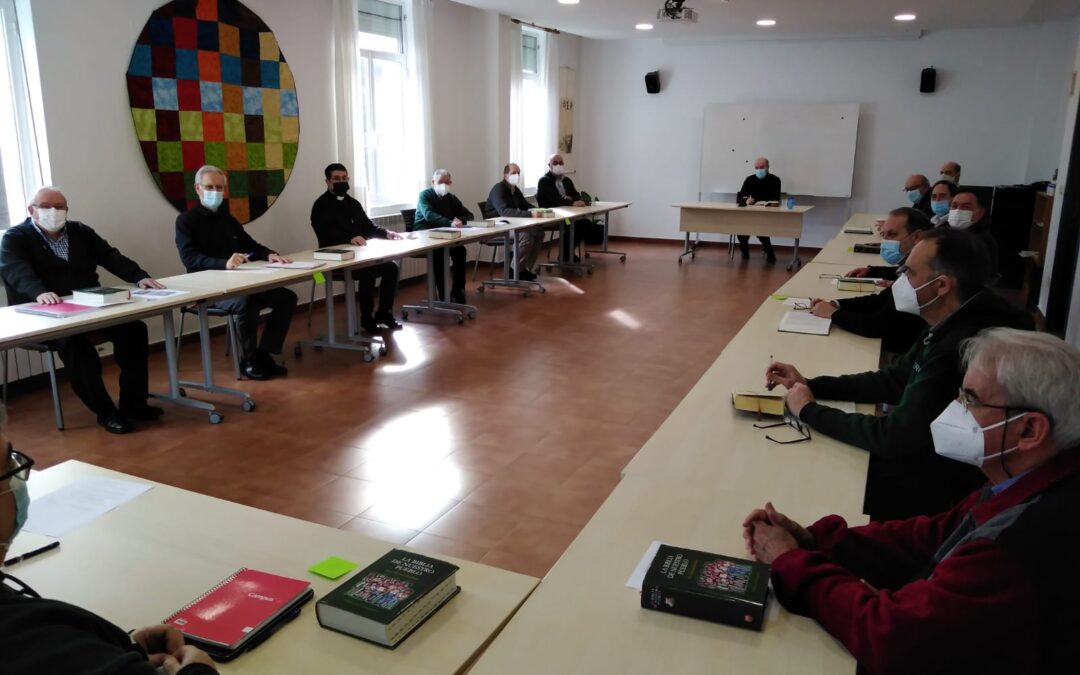 Los ejercicios espirituales del presbiterio diocesano llegan a su ecuador